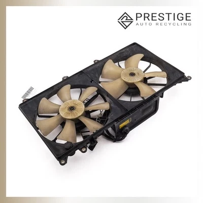 2001-2005 LEXUS IS300 Radiator Dual Cooling Fan Motor w/Shroud 16711-46350 - Image 1 of 4