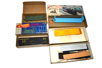 Lote de 5 kits de vagones de carga HO Varney Roundhouse rodamiento de rodillos modelo ferrocarril Foto 1 de 3