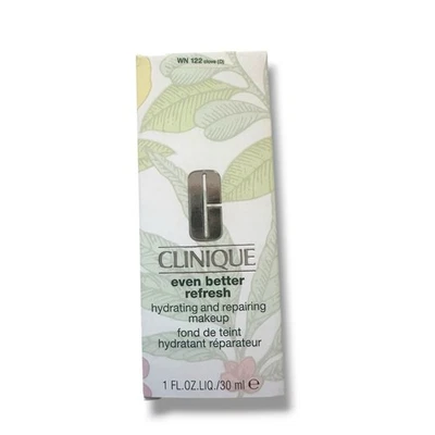 Clinique Even Better Refresh Hydrating & Repairing Makeup -Clove(D) WN 122 NEW - Image 1 of 2