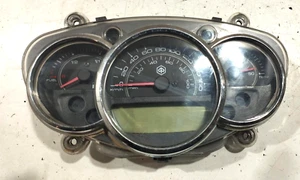 STRUMENTAZIONE / VEGLIA / CONTACHILOMETRI PIAGGIO BEVERLY 125/300/350 2011 - Foto 1 di 3