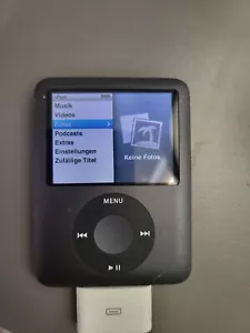 Apple iPod Nano 3. Generation 8 GB A1236 black MP3 Player - Bild 1 von 2