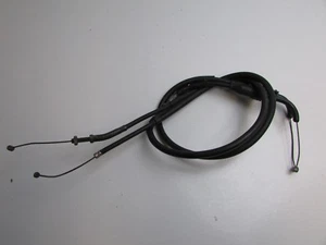 Yamaha FZR1000 FZR 1000 RU 1992 Pair of Throttle Cables J11 - Picture 1 of 3