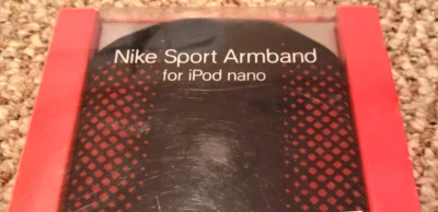Nike Sport Armband for Ipod Nano Black Red-Jogging Hiking Running Walking NEW - Image 1 of 3