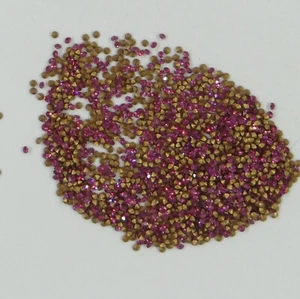 1100 PP4 F *** 100 strass Swarovski point conique 1100 PP4 (1,15mm) FUCHSIA - Picture 1 of 4