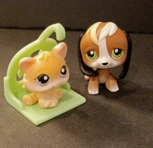 2004 Littlest Pet Shop rara coppia animali Beagle #113 gattino gatto #114 con sedile oscillante - Foto 1 di 13