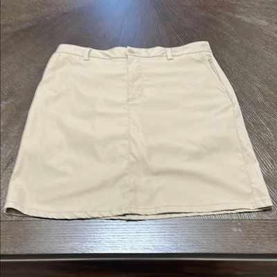 Pantalón corto Lands' End bronceado informal esencial Foto 1 de 4