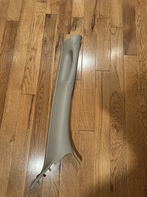 2002-2005 Dodge Ram 1500 2500 3500 Passenger Side A Pillar Panel Handle OEM - Image 1 of 4