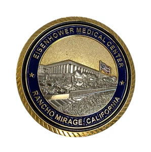 Eisenhower Medical Center Challenge Coin Dwight D. Eisenhower 2" Raised Eagle - Bild 1 von 5