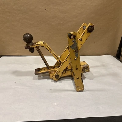 engate quadro largo cub cadet - Imagem 1 de 4