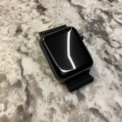 Apple Watch Series 1 / 42mm Space Gray Aluminium - Image 1 of 4