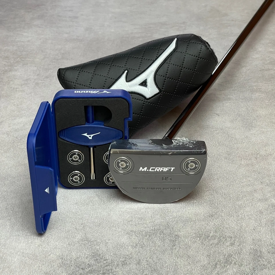 Mizuno M.Craft OMOI 05 'Black Ion' Center Shaft Putter | 34" - Image 1 of 4