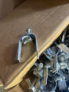1 NEW B1516S UNISTRUT CLAMP 1 Inch EMT 3/4 Inch Rigid - Picture 1 of 4