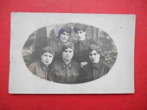Riga USSR 1940-th Soviet women soldier in early uniform. Real photo WWII - Picture 1 of 2