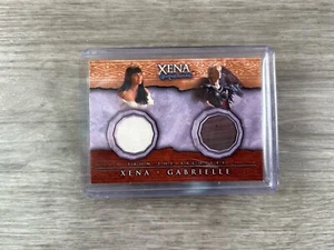 Lucy Lawless - Gabrielle & Xena - Beauty & Brawn DC4 Double Costume Card - Picture 1 of 3