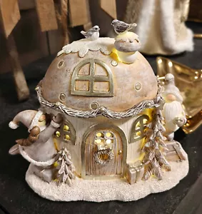 LED Wichtel Wichtelzwerg Haus Weihnachtsdeko Weihnachten Klabauter 18 x 11x15 cm - Bild 1 von 6