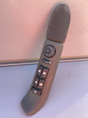 Interruptor de ventana de puerta principal izquierda izquierda Chevy Tahoe GMC Suburban Yukon 1995-2000 95-00 Foto 1 de 4