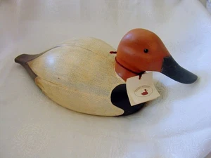 Vintage Signed Wooden Wildlife CANVASBACK Duck Decoy / Kennebunk Port Main - Picture 1 of 5