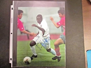 USA  Youth National Team Player  Freddie Adu   Autograph  Picture - Picture 1 of 2