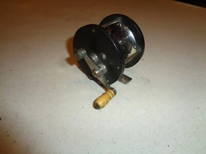 Vintage Unknown Bakelite, Hard Rubber Casting Reel 100 yd., Black, RH, Kosmic? - Picture 1 of 9