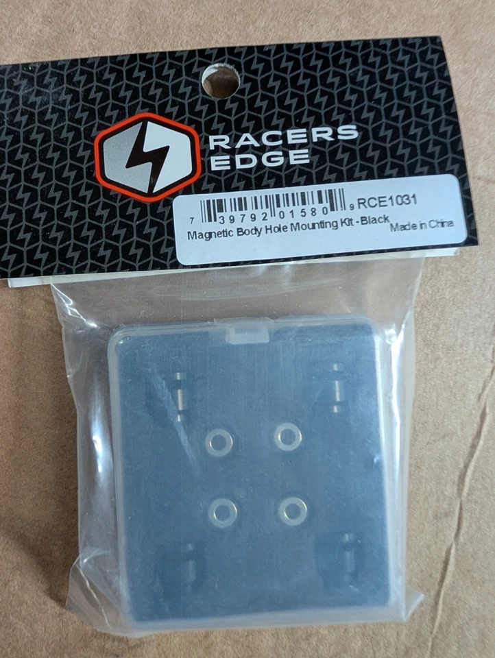 Racers Edge - Magnetic Body Hole Mounting Kit - Black - Image 1 of 2