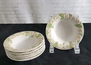 Metlox Poppytrail Sculptured Daisy Berry Fruit Dessert Bowls 6 Pc. Vintage - Picture 1 of 9