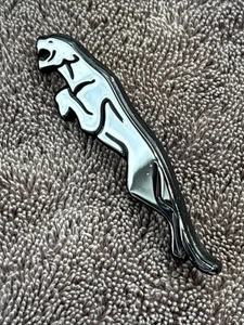 1986 XJ6 Dash Used Emblem. - Picture 1 of 15