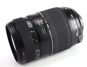 Tamron 70-300mm F4-5.6 DI Tele Macro Zoom Lens For Nikon Spares or Repair - Picture 1 of 15