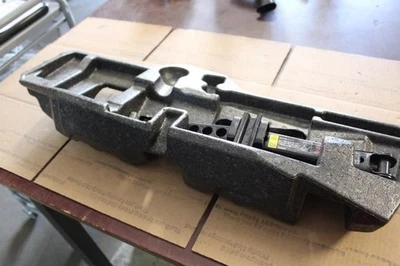 2011 2012 2013 2014 2015 2016 VOLVO S60 SPARE TIRE JACK & FOAM HOLDER 31202395 - Image 1 of 4