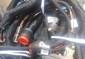 NEW OEM John Deere Wiring Harness AT464585 - Picture 1 of 2