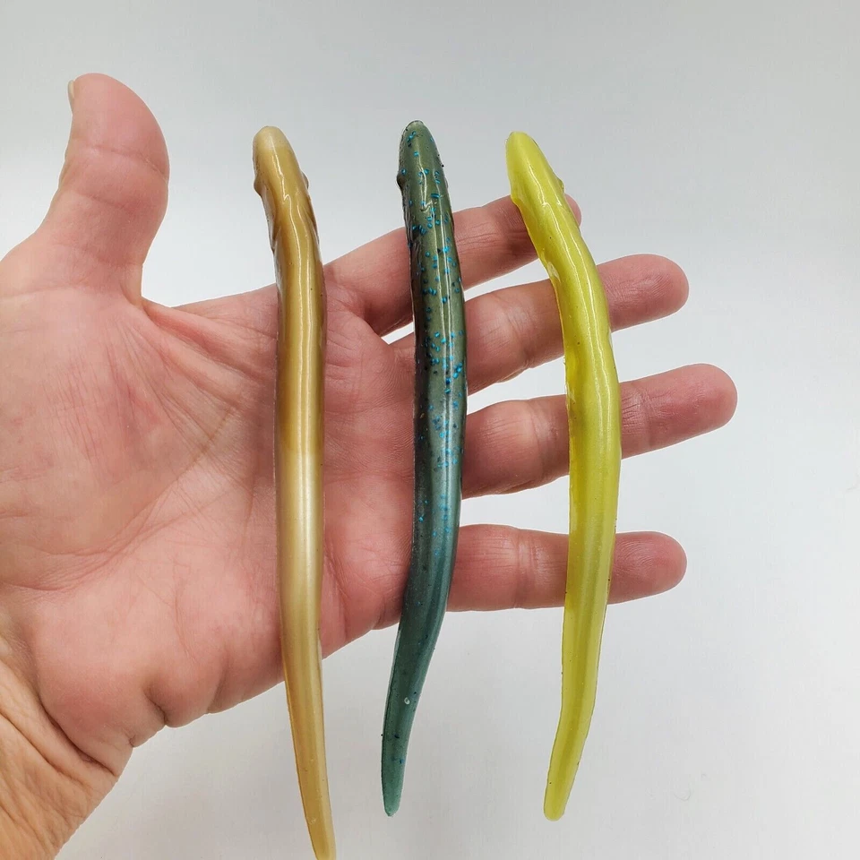 De colección Raro Años 90 Nuevo Mister Twister 6" Slimy Slug Jerkbait Tú eliges Color 10 Ct Foto 1 de 1