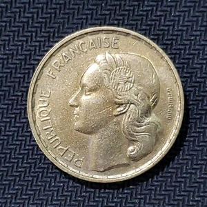 1953 FRANCE: Fifty (50) Francs Coin - No Mint Mark - Aluminum-Bronze - KM# 918.1 - Picture 1 of 2