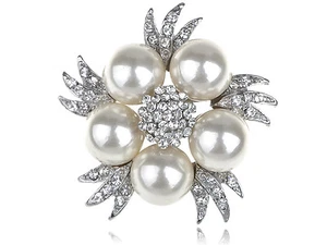 Faux Pearl Clear Crystal Rhinestone Bridal Floral Costume Silver Tone Pin Brooch - Picture 1 of 4