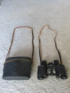 Eccellente Orig Chaumont France 8 x 26 cinturini in pelle binocolo e custodia con cerniera USA - Foto 1 di 9