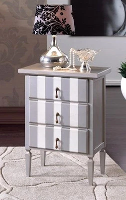 COMODINO 3 CASSETTI CON RIGHE - Immagine 1 di 2