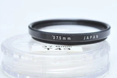 Pentax 37.5mm Close-up Lens Filter w/Case - Image 1 of 2