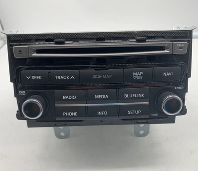 Receptor de radio reproductor de CD Hyundai Azera AM FM 2015-2017 OEM A04B35054 Foto 1 de 4