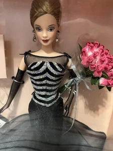Barbie 40th Anniversary Doll Collector 21384 Special Edition 1999 Mattel NRFB - Picture 1 of 9