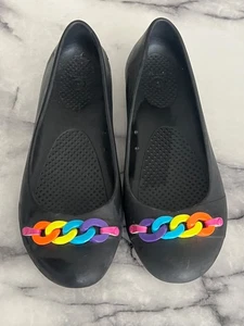 Crocs Gianna Link Damen 8 Ballerinas Slipper Schuhe schwarz Regenbogen Glieder - Bild 1 von 3