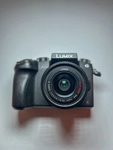 Panasonic LUMIX G7 w/Kit Lens 14-42 3.5-5.6 - Picture 1 of 7