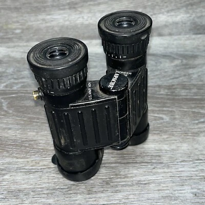 Apache Pioneer 7x28 М24 U.S Army Binoculars w/Caps - Clear Reticle - Image 1 of 4