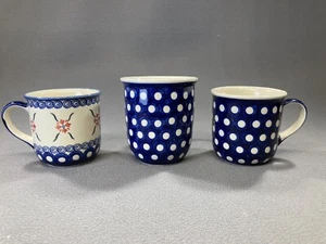 3 Wiza Polish Pottery Boleslawiec Polka Dot Coffee Cups Mugs 3 1/2" H 4 1/4” H - Picture 1 of 4