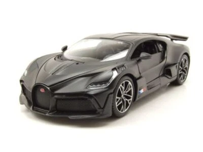 Bugatti Divo 2018 Opaco Nero Modellino 1:24 Maisto - Immagine 1 di 4