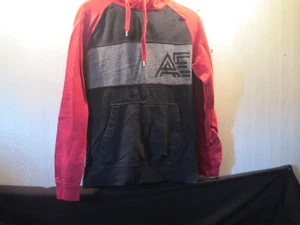 Herren AMERICAN EAGLE OUTFITTERS Pullover Kapuzenpullover. Größe XS Rot & Schwarz - Bild 1 von 4