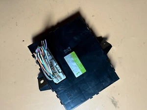 2004 Lexus GX470 Air Conditioner Amplifier Control Module OEM 88650-48131 - Picture 1 of 3