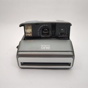 Polaroid One 600 Instant Camera. Silver. Nice Shape! L@@K!