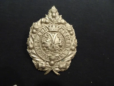 Insignia de gorra original de la Primera Guerra Mundial "The Argyll & Sutherland Highlanders" versión sólida Foto 1 de 3