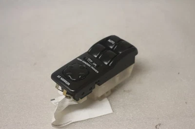Genuine Saturn Driver Front Door Master Power Window Switch Fits 1999 S-Series - Image 1 of 4