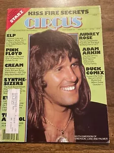 Circus Magazine APR 28 1977 ISSUE 154 ELP CREAM Pink Floyd KISS STARZ POSTER - Foto 1 di 4