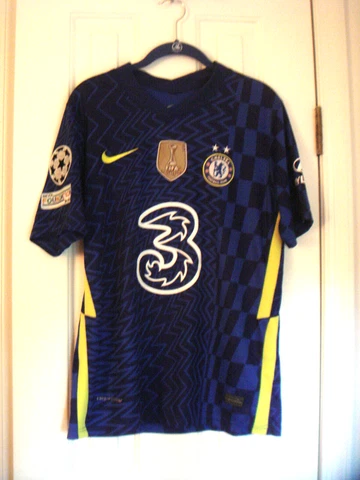 CHELSEA FOOTBALL CLUB NIKE DRI FIT HYUNDAI TOP JERSEY size M Cover