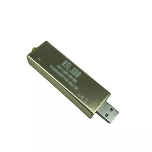 SDR Receiver RTL2832U R820T2 100kHz-1.7GHz Software Defined Radio Receiver M - Photo 1/4